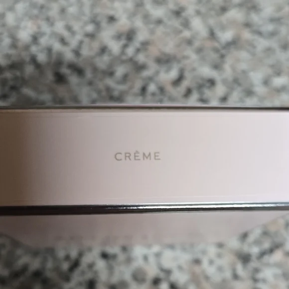 Westman Atelier Pressed Powder - Picture 4 of 6